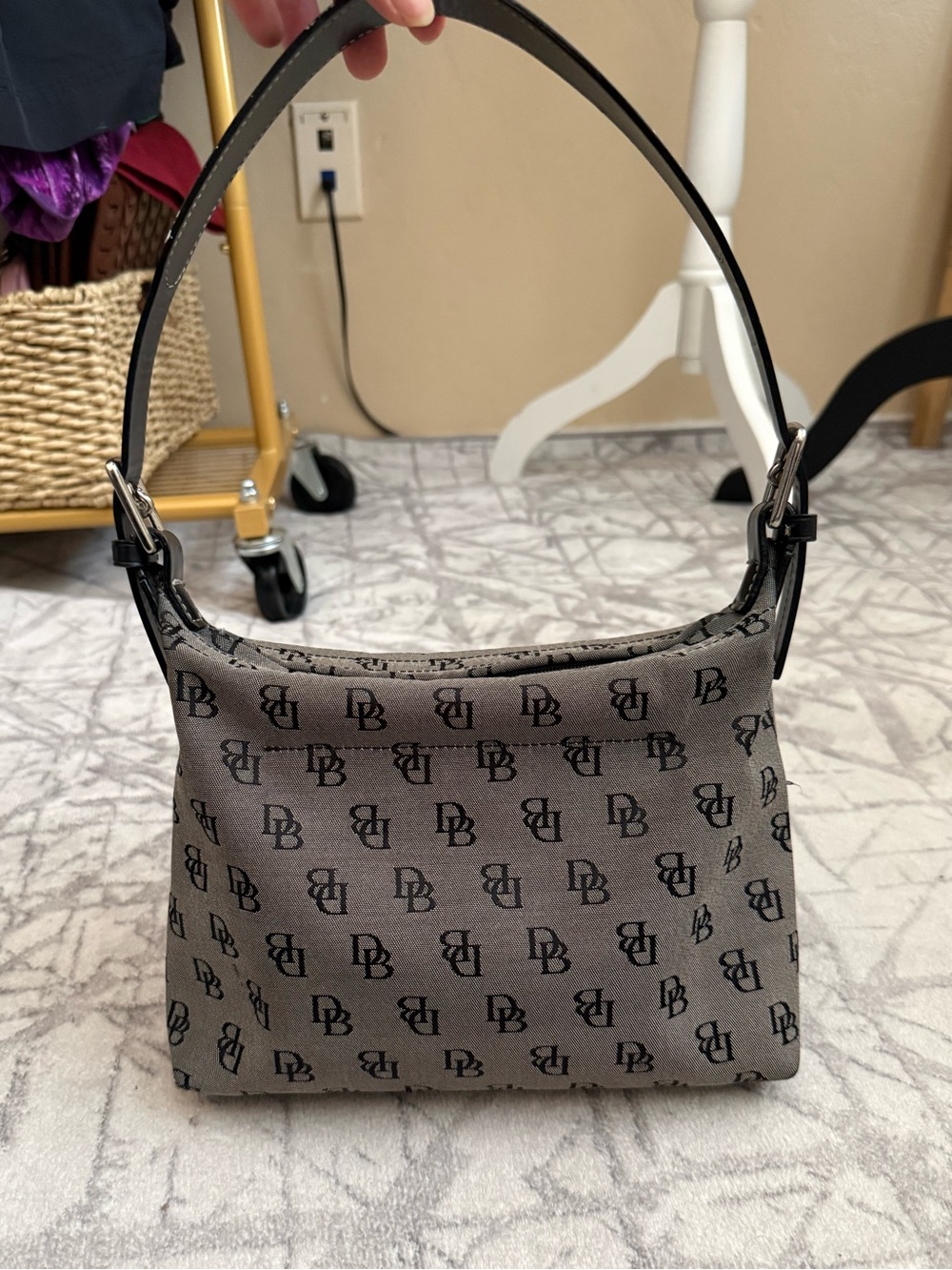 Dooney & Bourke DB Monogram Canvas Shoulder Bag Y2K Gray Black Purse - Picture 10 of 13